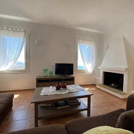 Andros Prive 度假居 *